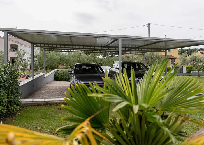 Apartament Dani's Place *