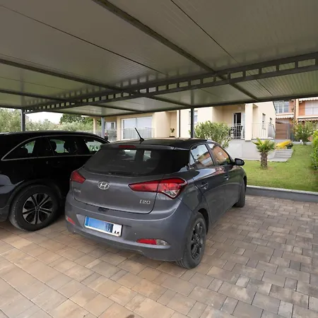 Dani's Place Apartman *