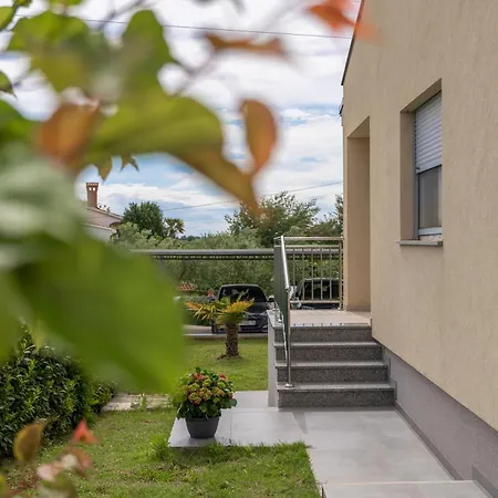 Dani's Place Apartman *