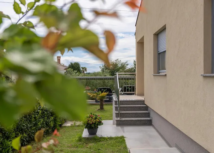 Dani's Place Apartman *